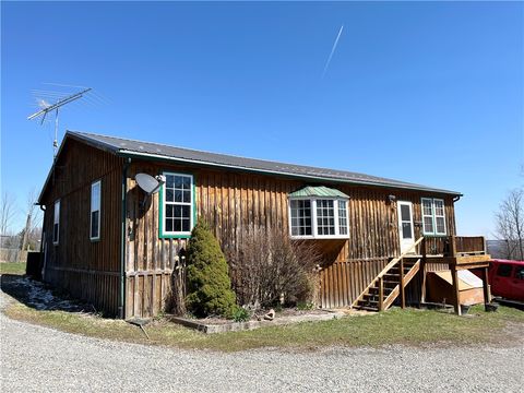 Homes For Sale - 8970 Cook Road<br/> Allegany County, Almond, NY 14804