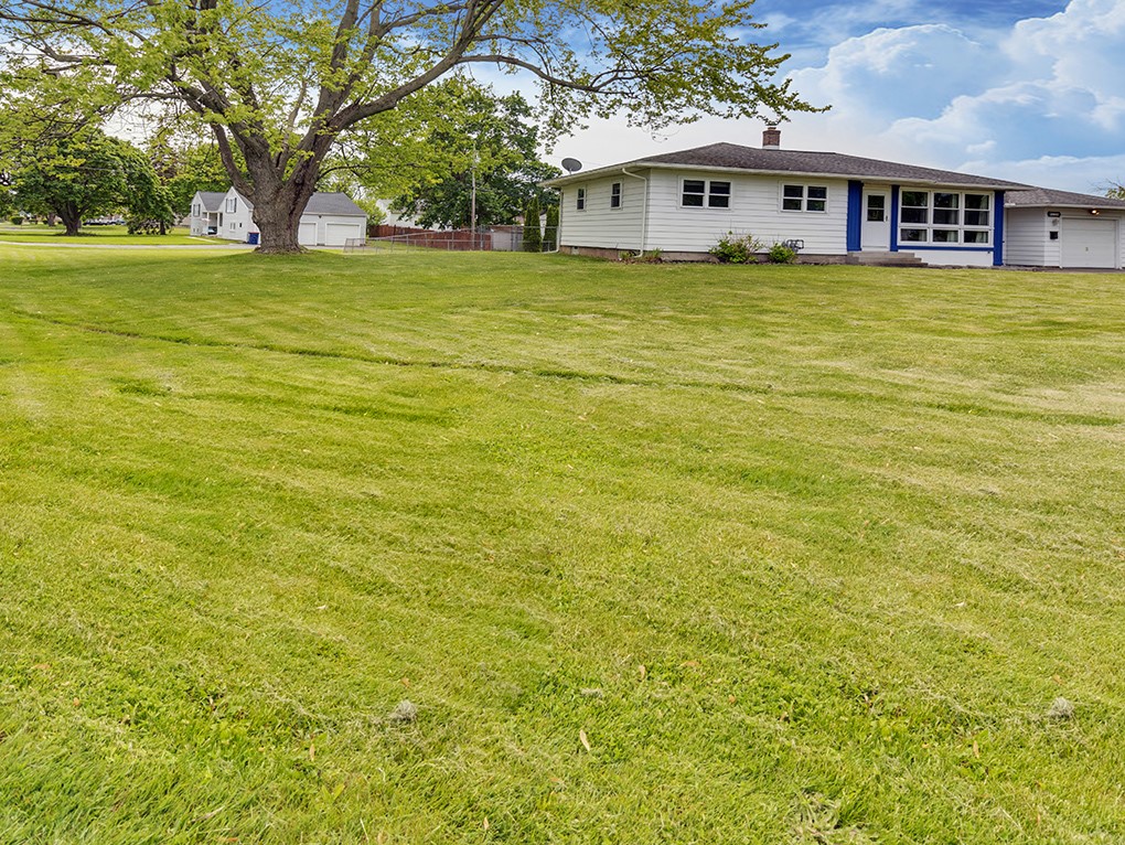 13 W Crest Drive, Gates, New York image 42