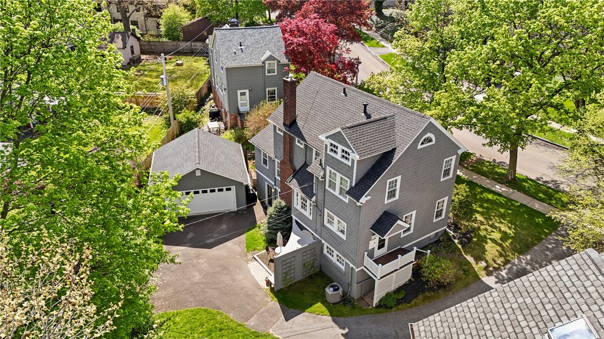 340 Cobbs Hill Dr