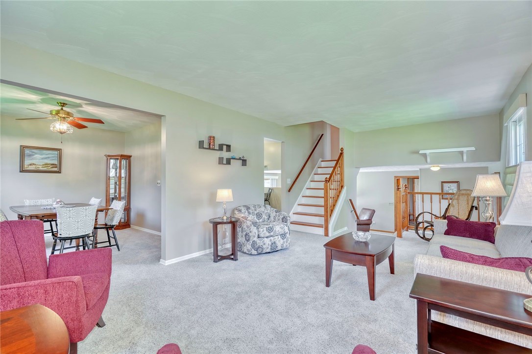 743 Eastwood Circle, Webster, New York image 8