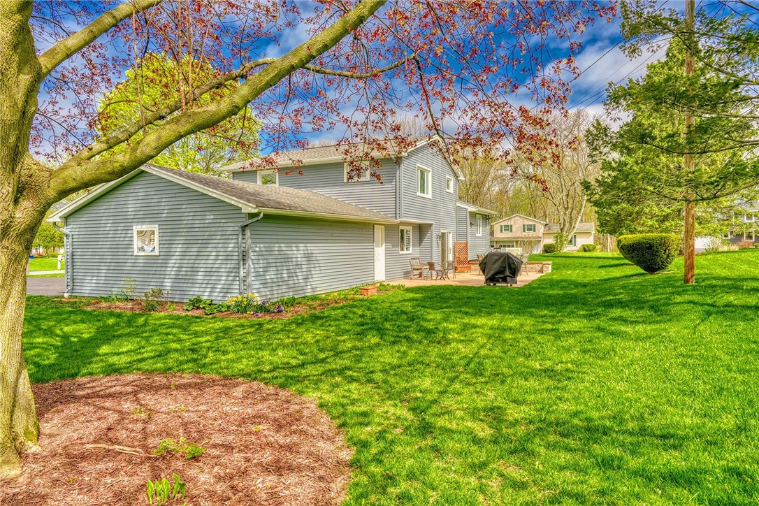 743 Eastwood Circle, Webster, New York image 29