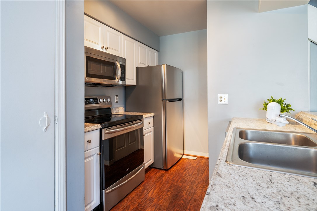 20 De Paul Drive, East Rochester, New York image 7