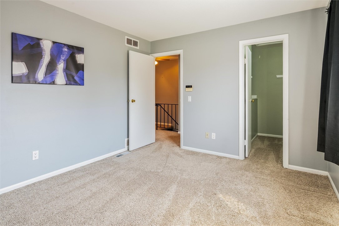 20 De Paul Drive, East Rochester, New York image 15