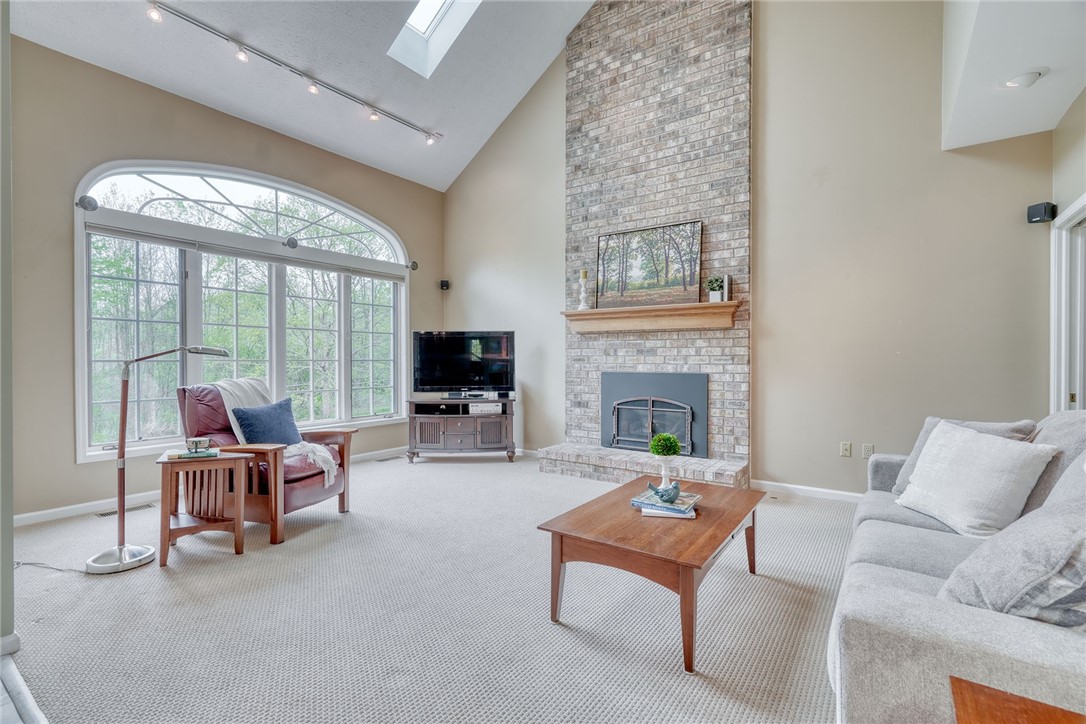 111 Fiddlers Hollow, Penfield, New York image 17
