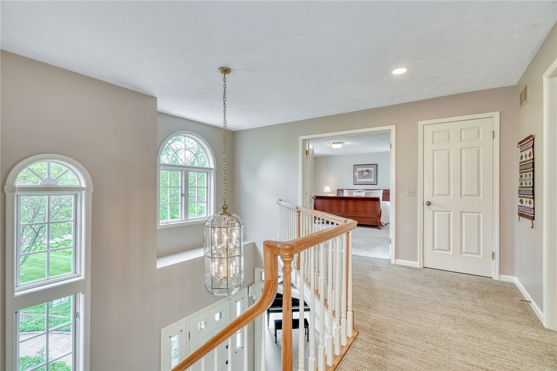 111 Fiddlers Hollow, Penfield, New York image 25