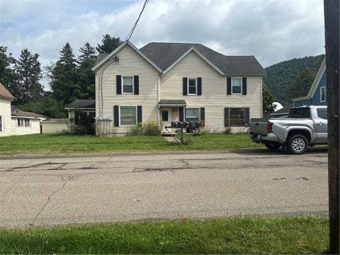 Homes For Sale - 11 Church Street<br/> Bath, NY 14879
