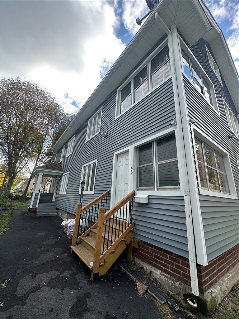 Photo of 45 Mohawk unit 1 Street, Rochester, NY 14621 (MLS # R1723649)