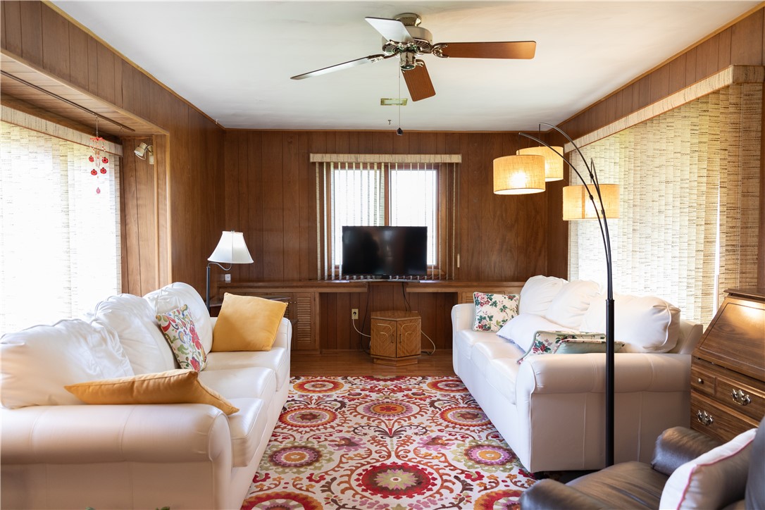 36 Merrydale Drive, Gates, New York image 3