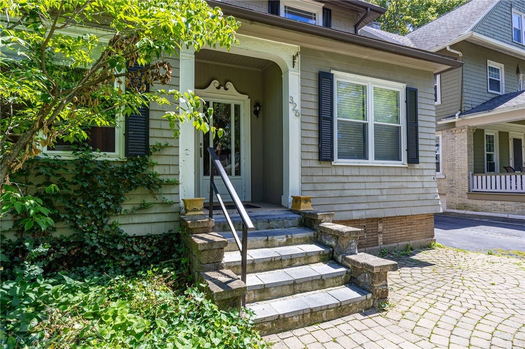 Photo of 326 Barrington Street #3, Rochester, NY 14607 (MLS # R1711765)