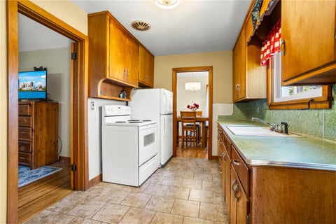 Tiny photo for 55 S Lake Avenue, Bergen, NY 14416 (MLS # R1709615)