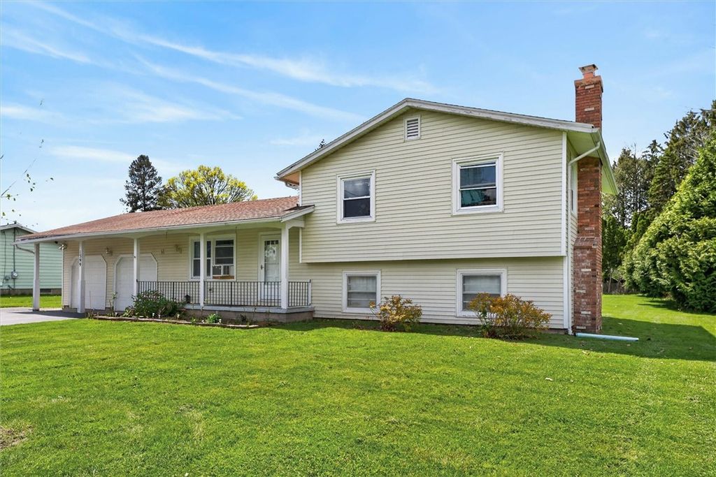 Photo of 1399 Creek Street, Penfield, NY 14625 (MLS # R1681699)