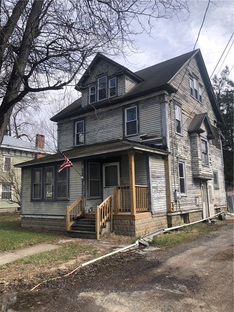 Homes For Sale - 956 Main St St<br/> Cayuga County, Locke, NY 13092