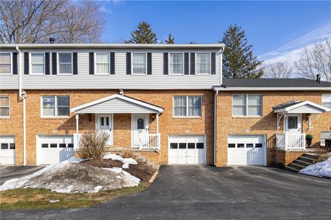 1136 The Grove Victor NY 14564