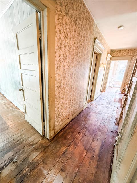 Tiny photo for 68 Steel Street, Auburn, NY 13021 (MLS # R1692893)