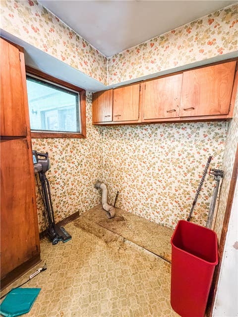 Tiny photo for 68 Steel Street, Auburn, NY 13021 (MLS # R1692893)