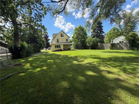 Tiny photo for 68 Steel Street, Auburn, NY 13021 (MLS # R1692893)