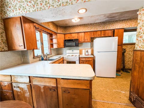 Tiny photo for 68 Steel Street, Auburn, NY 13021 (MLS # R1692893)