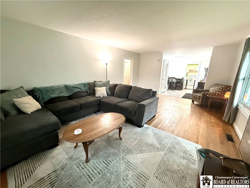 350 Cole Avenue, Jamestown, New York image 6