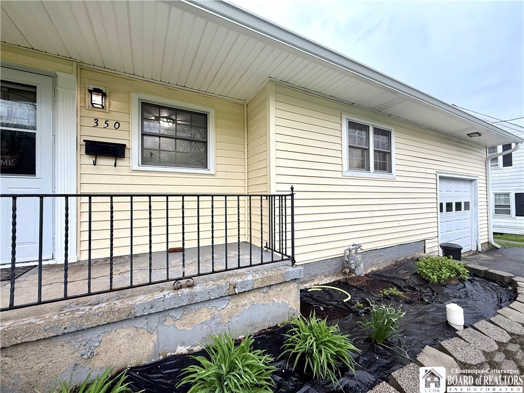 350 Cole Avenue, Jamestown, New York image 2
