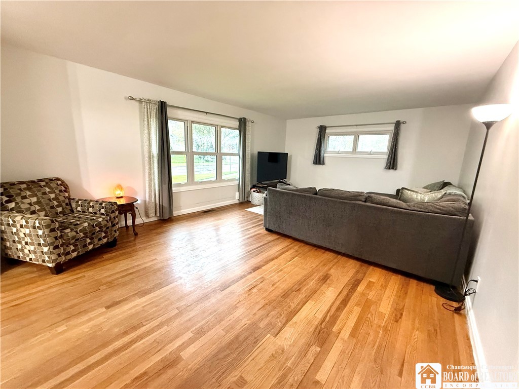 350 Cole Avenue, Jamestown, New York image 5