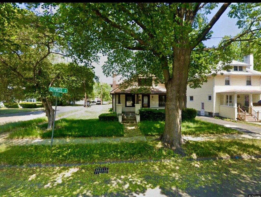 712 cypress