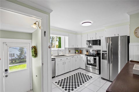 Tiny photo for 551 Spencer Road, Irondequoit, NY 14609 (MLS # R1724098)