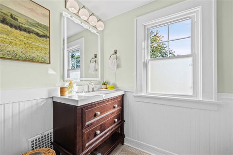 Tiny photo for 551 Spencer Road, Irondequoit, NY 14609 (MLS # R1724098)