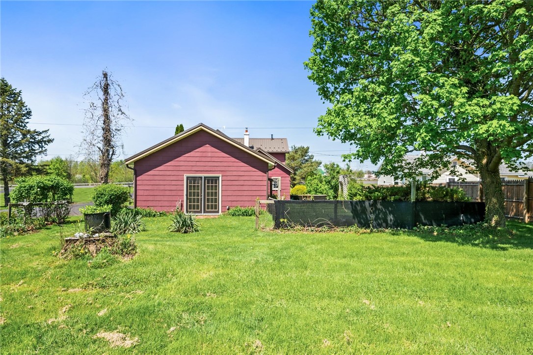 1920 E River Road, Seneca Falls, New York image 33