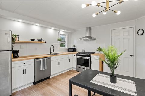 Tiny photo for 95 Beaufort Street, Rochester, NY 14620 (MLS # R1655336)