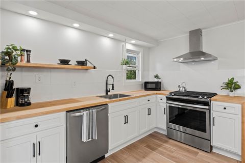 Tiny photo for 95 Beaufort Street, Rochester, NY 14620 (MLS # R1655336)