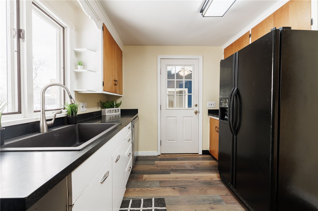 5881 E Henrietta Road