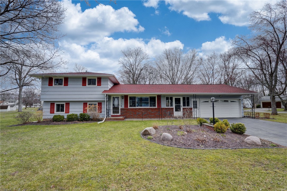 2 Sands Road, Gates, New York image 1
