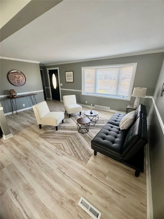 514 Bay Road, Webster, New York image 12