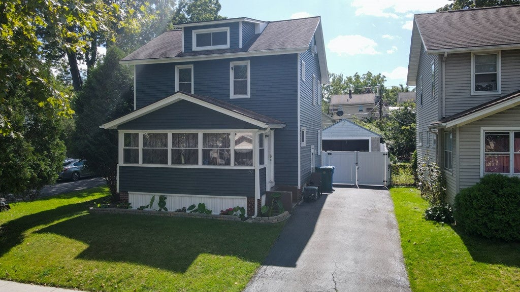 351 Knickerbocker Avenue