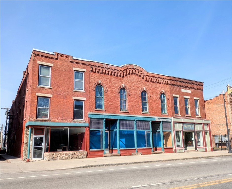 126 N Main Street, Albion, New York image 2