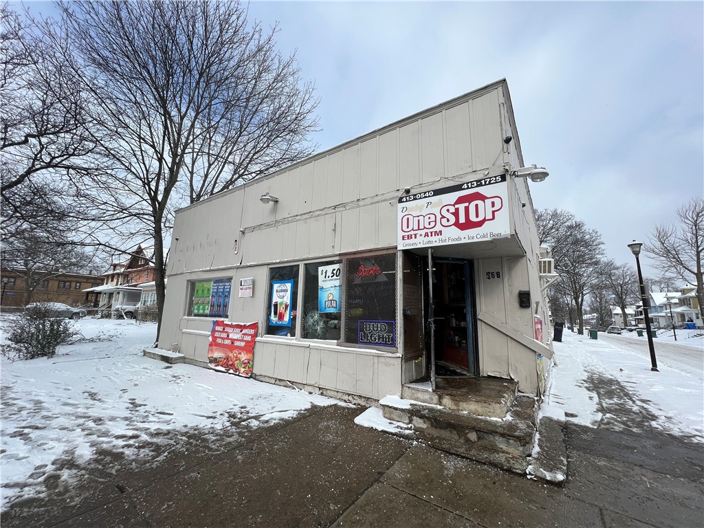 568 Driving Park Avenue, Rochester, New York image 3