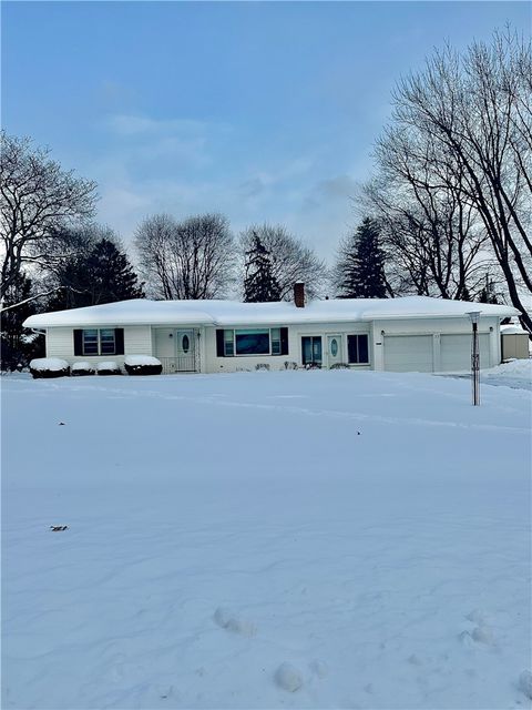 Photo for 33 Wedgewood Dr