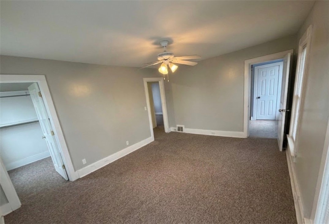 313 Roe Avenue 2