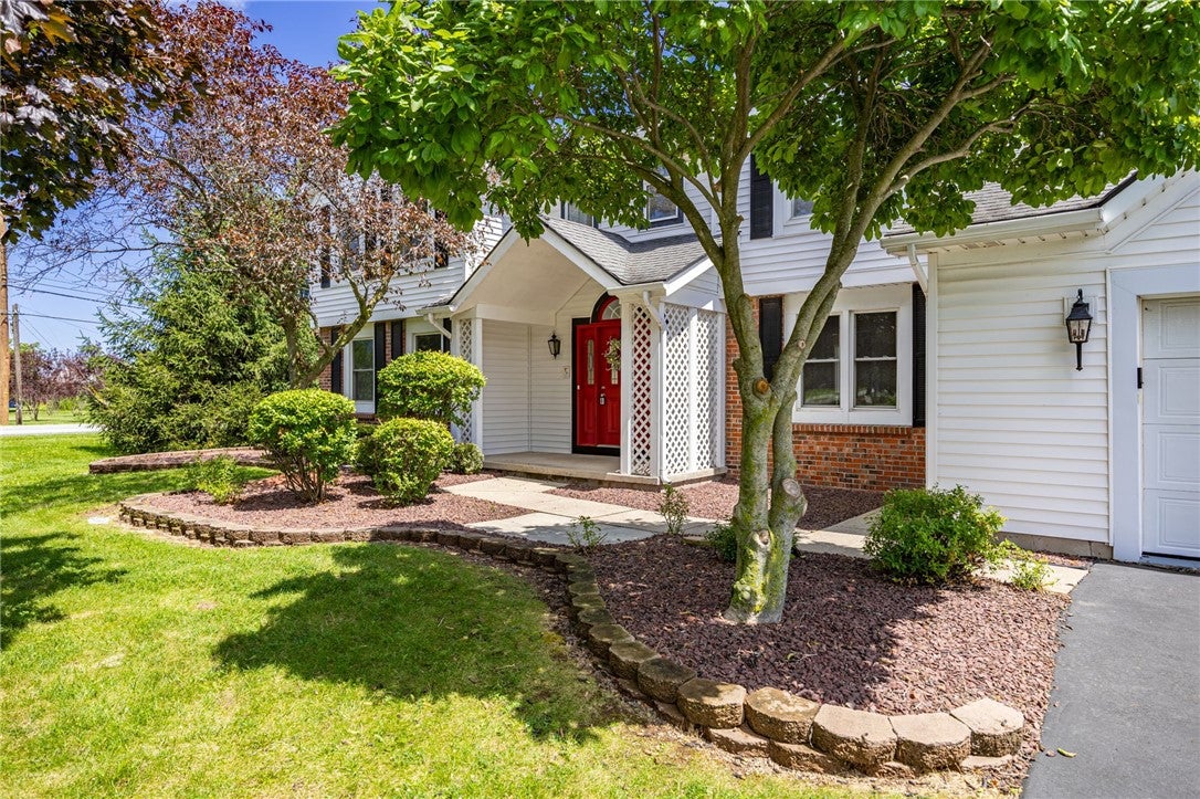 14 Silver Fox Circle