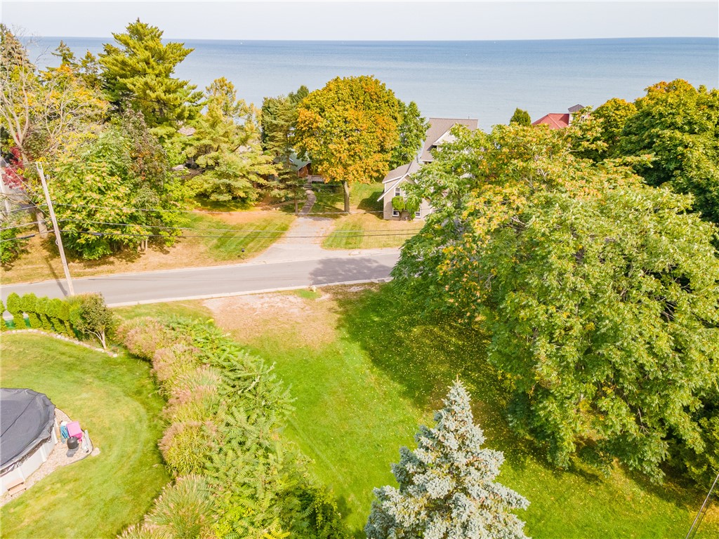 397 Rock Beach Road, Irondequoit, New York image 1