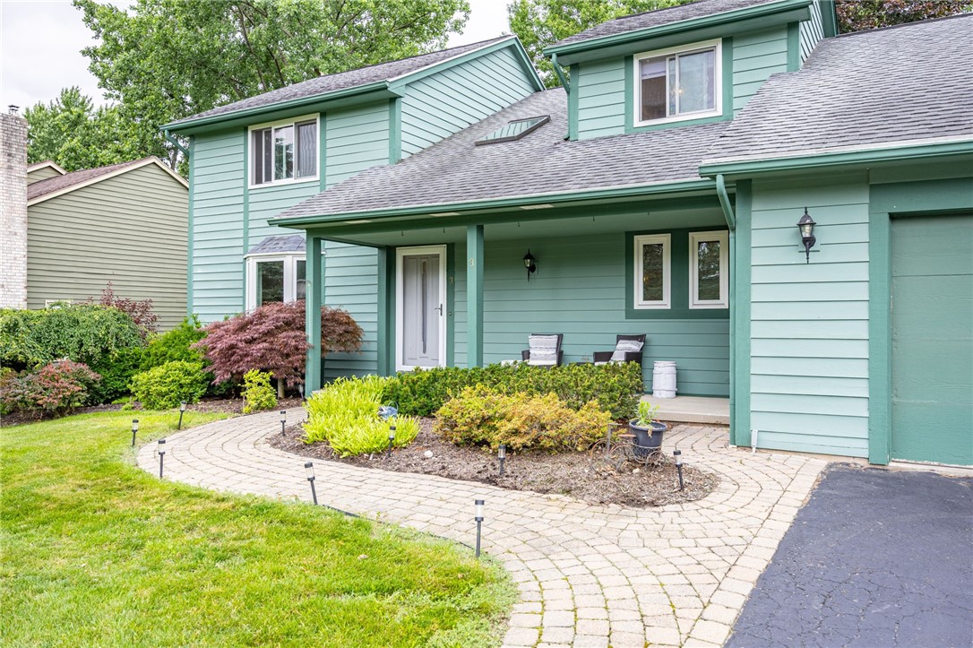 3 Random Knolls Drive