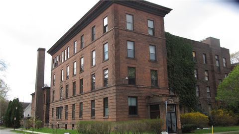 Apartment For Rent - 775 Park Avenue<br/> Rochester, NY 14607