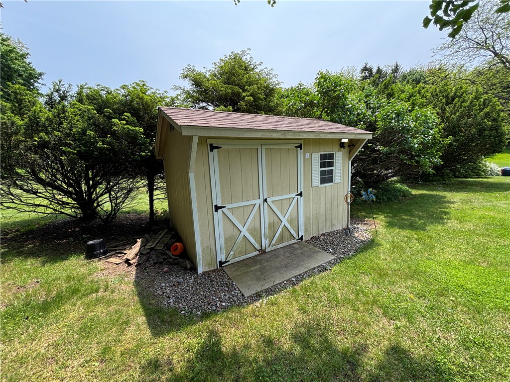 46 Dickerson Street, Lyons, New York image 31