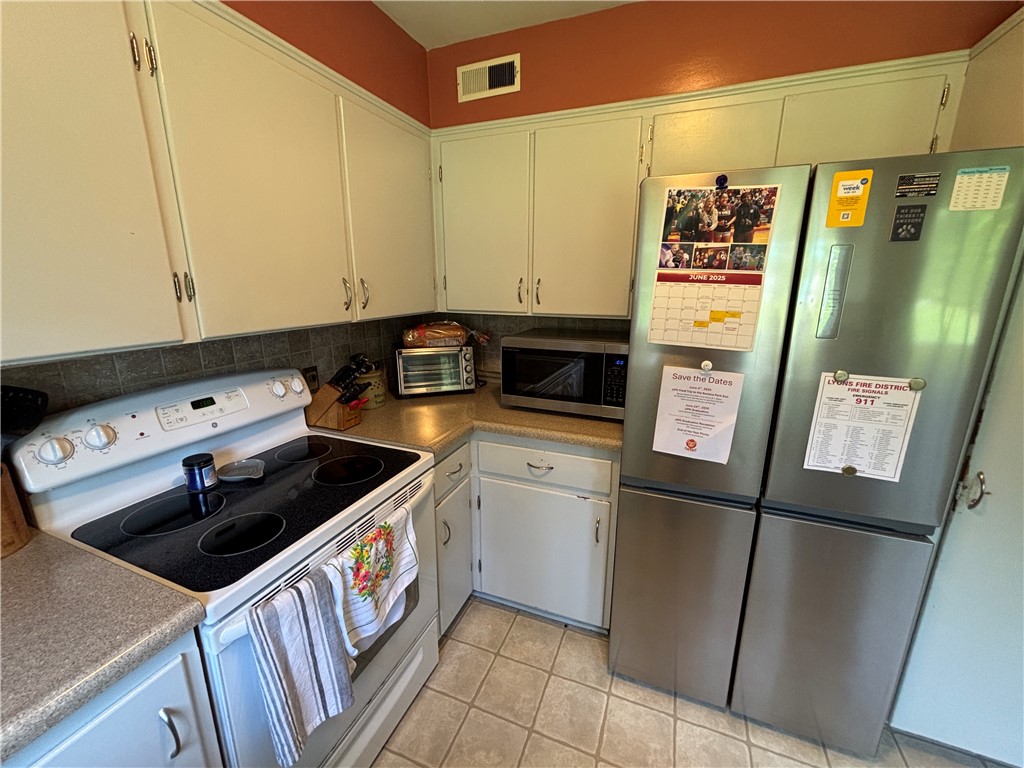 46 Dickerson Street, Lyons, New York image 12