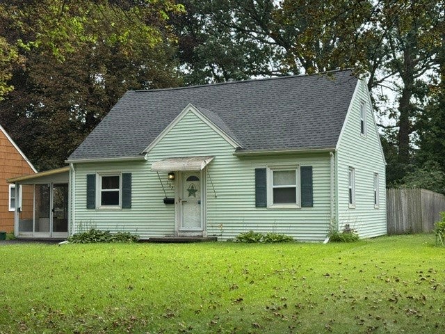 137 Colin Street