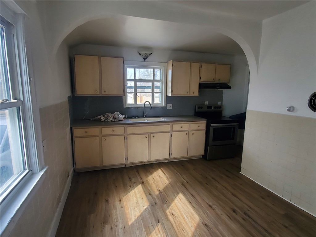 566 Lexington Avenue