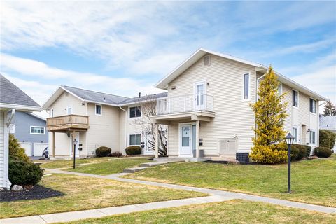 734 Eastbrooke Lane Rochester NY 14618