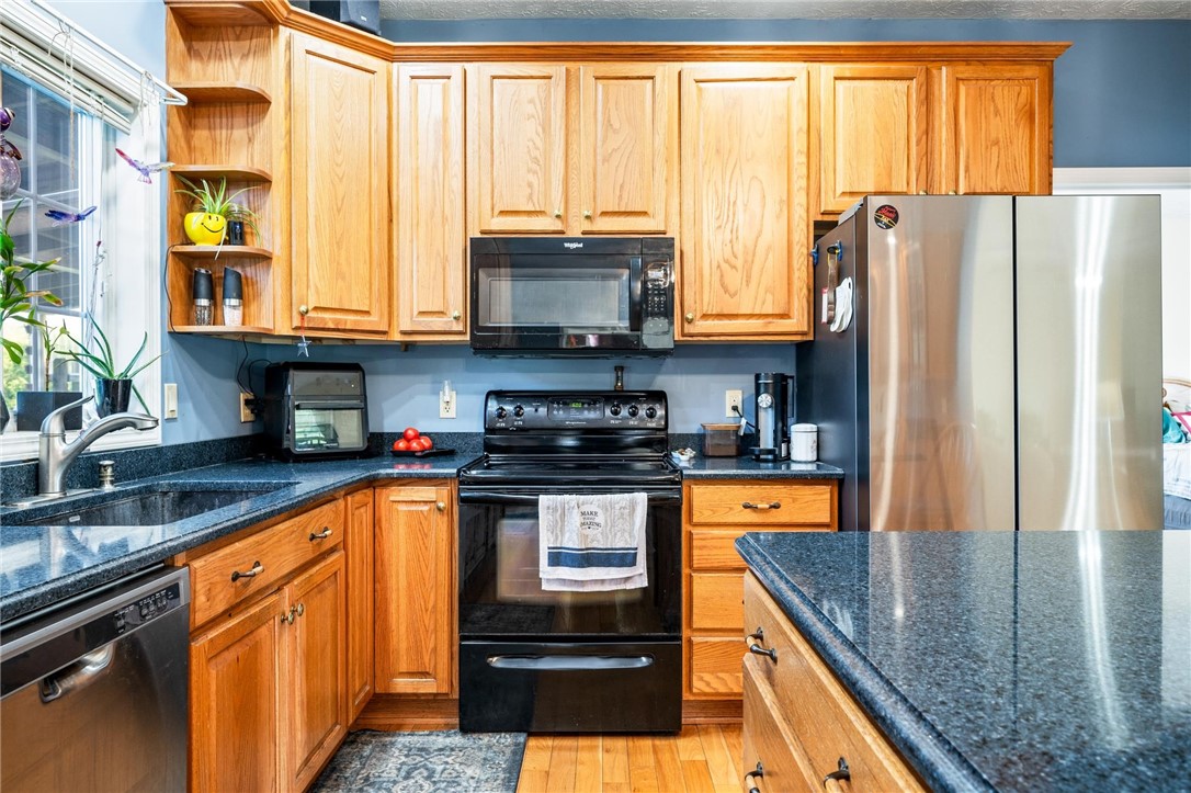 1403 Middle Road, Caledonia, New York image 11