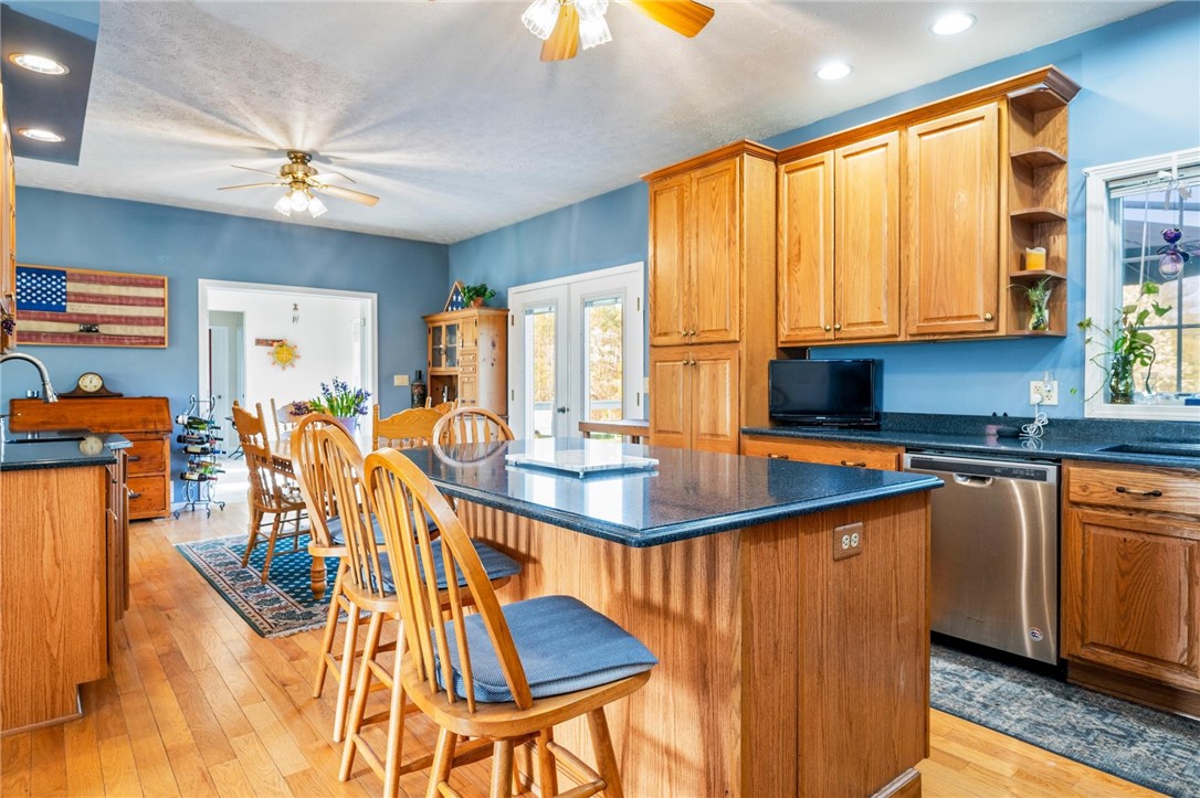1403 Middle Road, Caledonia, New York image 12