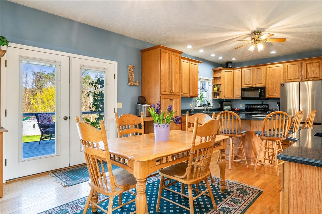 1403 Middle Road, Caledonia, New York image 6